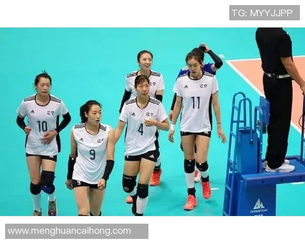 北京排球队配合问题引发热议球迷对战术执行和队员默契提出质疑 北京排球队配合问题引发热议球迷对战术执行和队员默契提出质疑